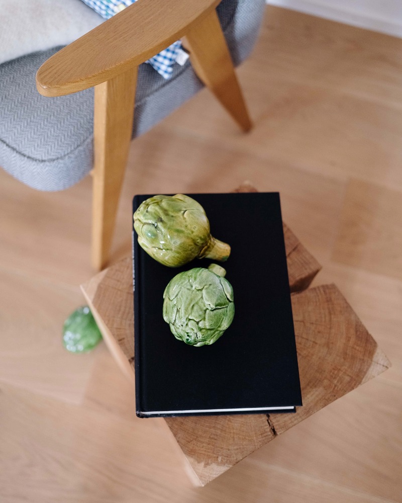 Glazed Ceramic handmade by Eturel and selected by etcheaz for your spring home decor